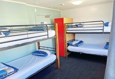 Others 3 United Auckland