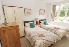 อื่นๆ 4 Ewenny Cottage