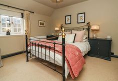 อื่นๆ 3 Stag Cottage