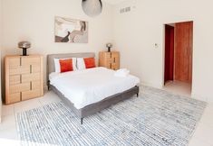 Others 3 Elegant 1BD with Stunning Views