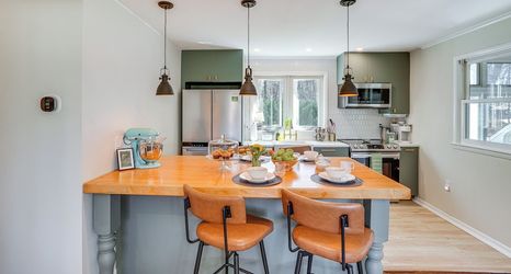 Others 2 Saugerties Farmhouse: Sauna & Countryside Views