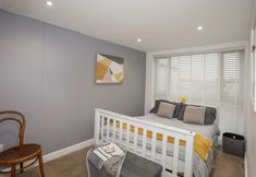 Others 7 Gwen Y Wawr