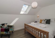 Others 4 The Stables