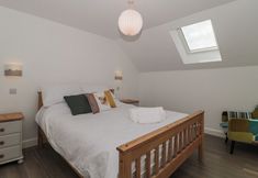 Others 2 The Stables