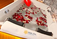 Others 4 Renk Otel Karşıyaka