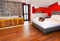 Others 5 Renk Otel Karşıyaka