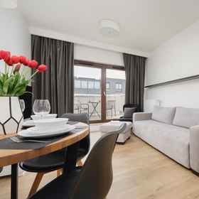 Primary image 1 1 Bedroom Apartment Sarmacka by Renters, Vistula University Hotels