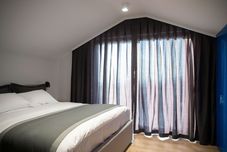 Others Antique Hills