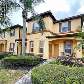 Primary image 1 Regal Getaway 4 Bedroom Townhouse by RedAwning, Khách sạn Highland Reserve Golf Club