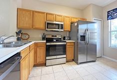 Others 4 Regal Getaway 4 Bedroom Townhouse by RedAwning