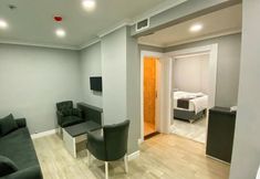 Others 4 Heaven Suite Hotel