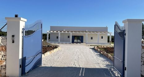 Others 2 Casa Blue con Piscina by Wonderful Italy