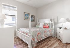 其他 6 Cozy 4 Bed Pool Home With Spa 4 Bedroom Home by RedAwning