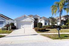 其他 Cozy 4 Bed Pool Home With Spa 4 Bedroom Home by RedAwning