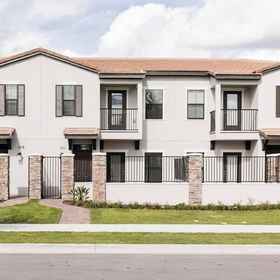 Primary image1Lovely 2 Bed 2 Bath Town Home-2sltth1 2 Bedroom Townhouse by RedAwning,Cypresswood Golf and Country Club飯店