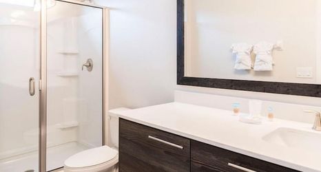 Others 2 Family Friendly Pool Home Balmoral Resort-6sltsfp1 6 Bedroom Home by RedAwning