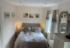 Others 2 Beautiful 2-bed Cottage in Grewelthorpe , Masham