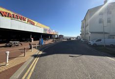 อื่นๆ 7 Beautiful 1-bed Apartment in Walton on the Naze