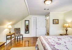 Others 7 Aiken Apt w/ Garden-view Balcony: Half-mi to Dtwn!