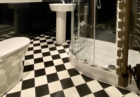 其他 The Bath Rooms