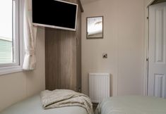 Others 2 Lakeview @ Chalmaz 2