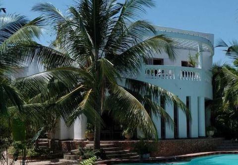 その他 Mwezi Nyota