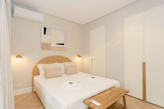 Others 4 Liiiving - Luxury Design Apartment K