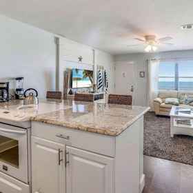 Primary image 1 Sunset Chateau 511, Eckerd College Hotels