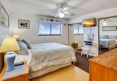 Others 5 Sunset Chateau 603