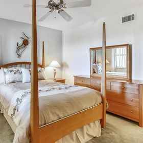 Room 1 ไทด์ส์ 4-642, โรงแรม & ที่พัก Suncoast Seabird Sanctuary