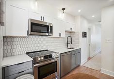 その他 7 Twin Tiki 2