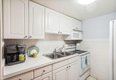 Others 7 Harbor House 37