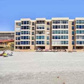 Primary image 1 Madeira Vista 601, Suncoast Seabird Sanctuary Hotels