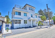 Others 2 Beach Livin 3 - 3 Bedroom Upstairs