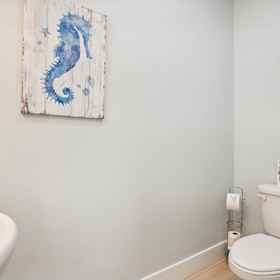 Primary image 1 คอนโดห้างท่าเรือ 503 - พรีเมียร์, โรงแรม & ที่พัก Suncoast Seabird Sanctuary