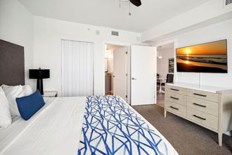 Lainnya 4 Oceana 305 East