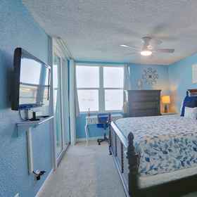 Primary image 1 Bahia Del Mar 9-317, Eckerd College Hotels