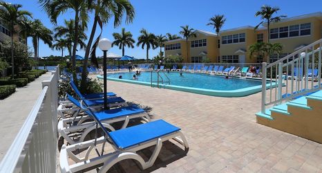 其他 2 Barefoot On The Shores I