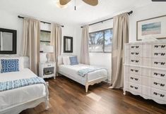 Lain-lain 3 Blue Beach Cottage