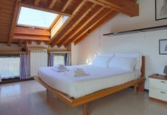 その他 3 Piazza 25 Aprile in San Fedele Intelvi