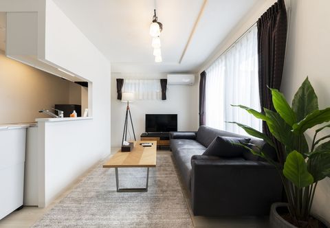 Others SERENADE Chitose MS103