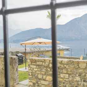 Room 1 Cozy Nest on the Lake, Province of Como Hotels