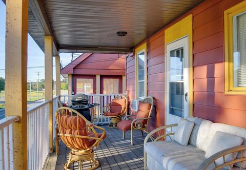 Others Balcony + Scenic Views: Chautauqua Lake Retreat