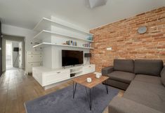 Others 7 Modern Apartment Terrace by Renters