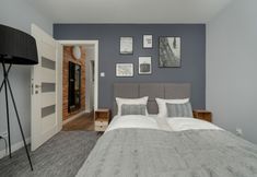 기타 6 Modern Apartment Terrace by Renters