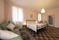 Others 5 Il Castello