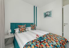 其他 3 Rogowo Pearl Turquoise by Renters