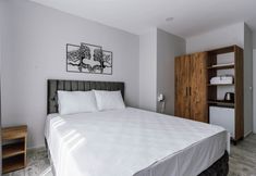 อื่นๆ 3 The Han YK