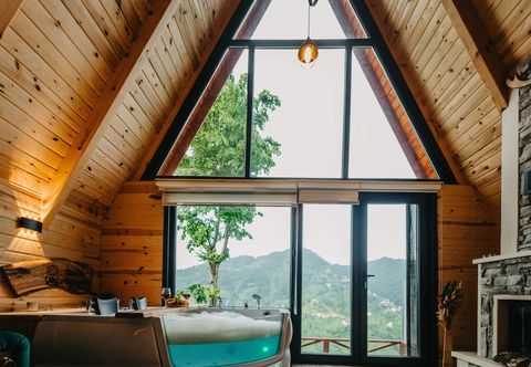 Lainnya Dalina Bungalov