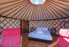 Others 4 Awaawa Yurts - Papa Yurt